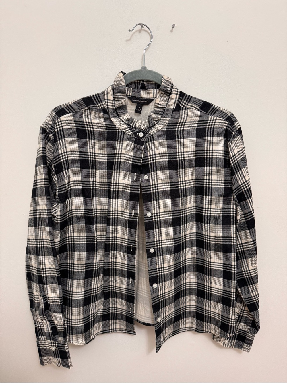 Banana Republic Black & White Plaid Button-Down Shirt